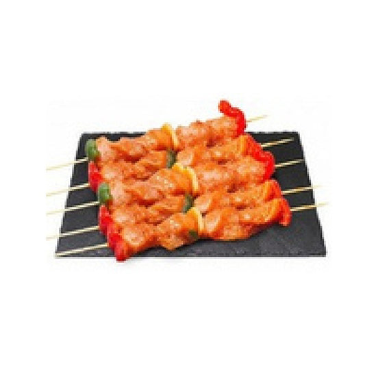 5 Skewers Shish Tawook Marinated with Tomato & Paprika 500g